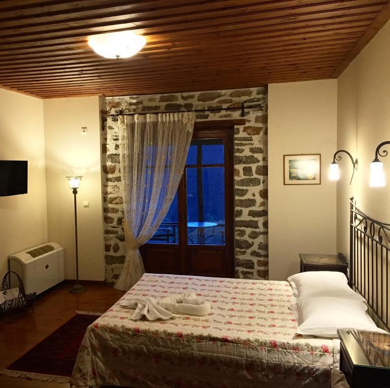 Dryades Guesthouse Ano Khora Exteriör bild
